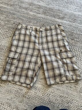DC Men's Plaid Cargo Shorts in Beige and Black